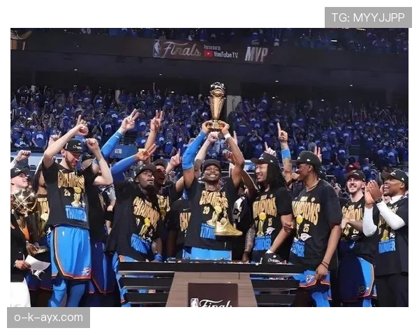 张伯伦闪耀全明星赛荣获MVP,领衔球队夺冠 张伯伦闪耀全明星赛荣获MVP,领衔球队夺冠