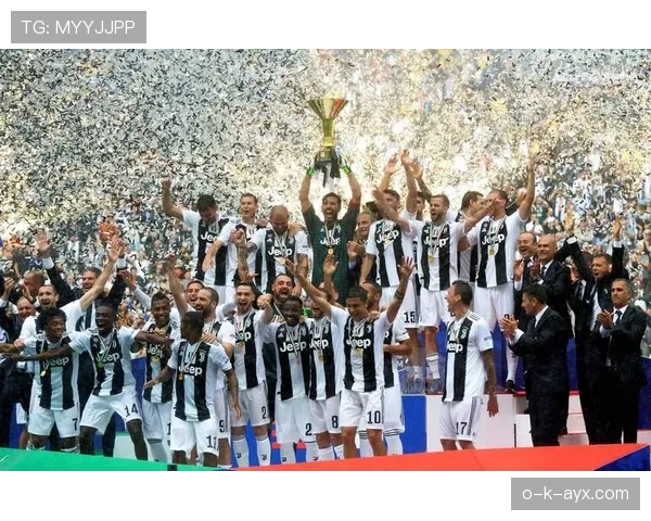 日本队蓝衣传奇再续辉煌，荣耀与坚持书写足球新篇章