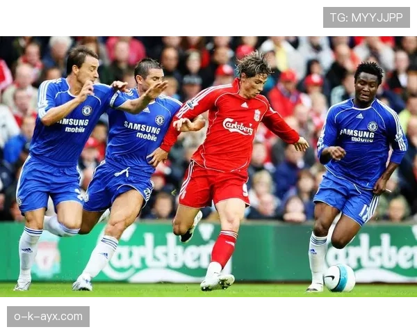 斯图加特控球能力持续提升,本赛季中场组织表现稳健 斯图加特控球能力持续提升,本赛季中场组织表现稳健