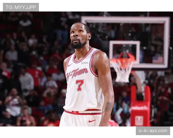 杜兰特单打效率胜上季关键回合主导进攻